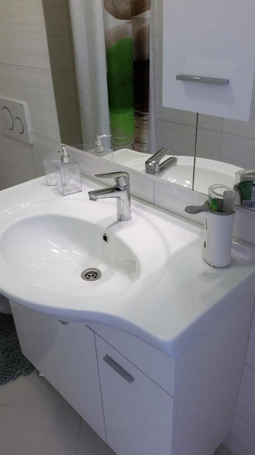 Guesthouse Iva Хвар Екстер'єр фото