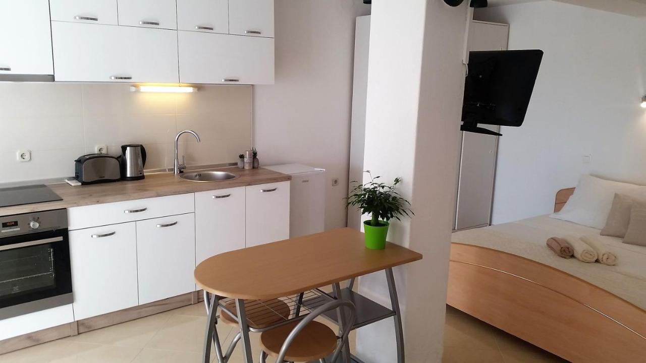 Guesthouse Iva Хвар Екстер'єр фото