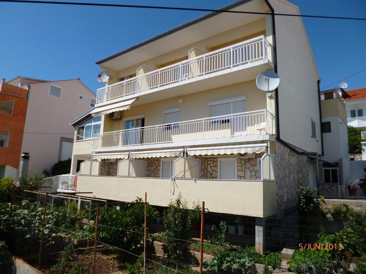 Guesthouse Iva Хвар Екстер'єр фото
