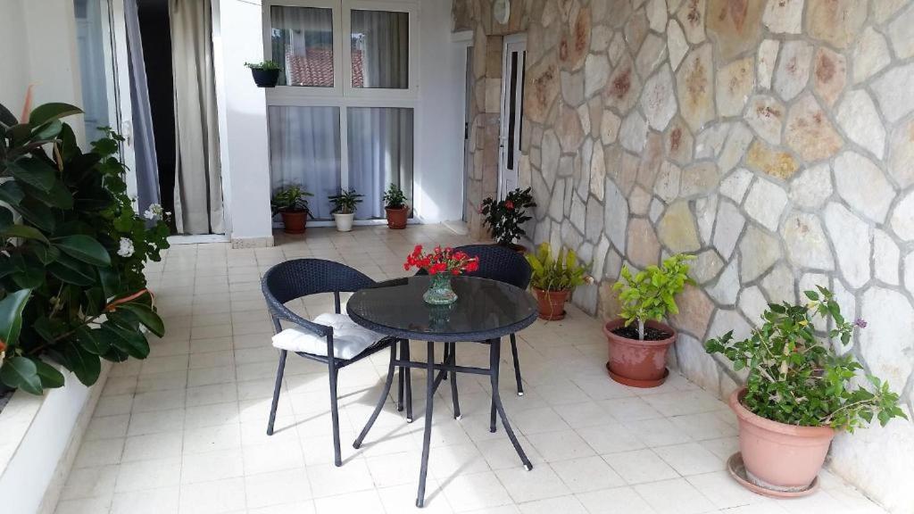 Guesthouse Iva Хвар Екстер'єр фото