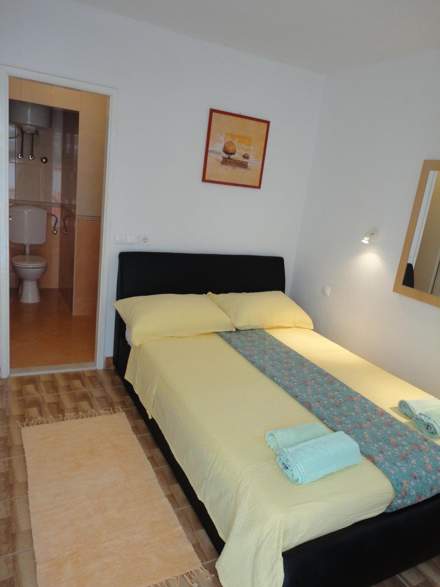 Guesthouse Iva Хвар Екстер'єр фото